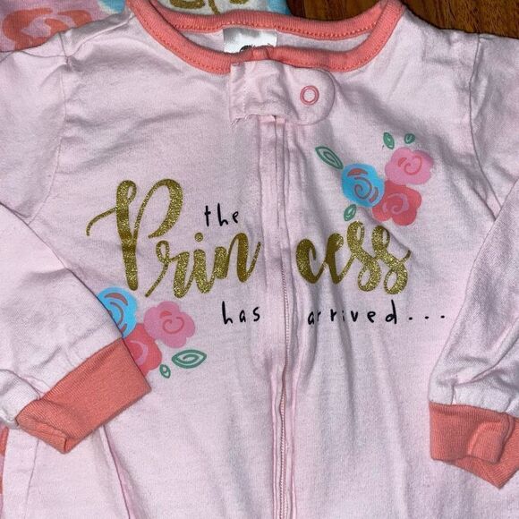 5 For $25 Gerber Pink and Blue Floral Zipper Footies Baby Size 6-9 Months - Picture 2 of 6